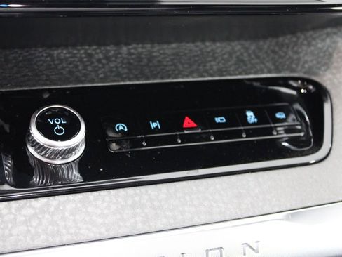 New 2026 Ford Expedition Tremor image 47