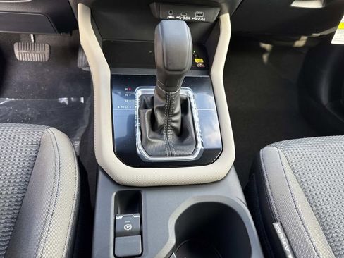 New 2025 Subaru Forester Premium image 31