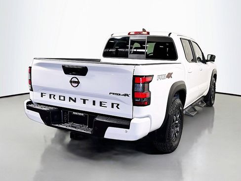 Used 2022 Nissan Frontier PRO-4X w/ Pro-4X Premium Package image 7