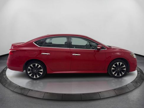 Used 2018 Nissan Sentra SR FWD image 4