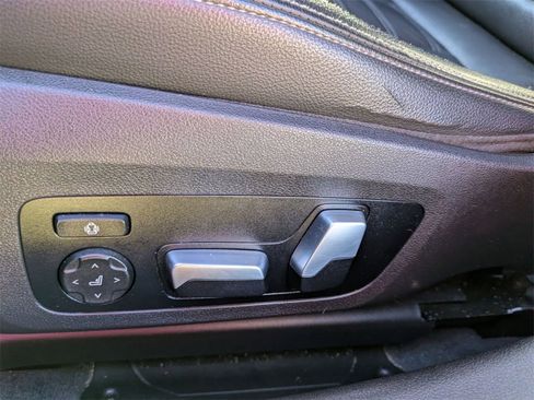 Used 2019 BMW 330i xDrive Sedan w/ Convenience Package image 10