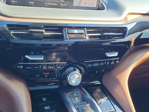 Used 2022 Acura MDX SH-AWD w/ Technology Package image 27