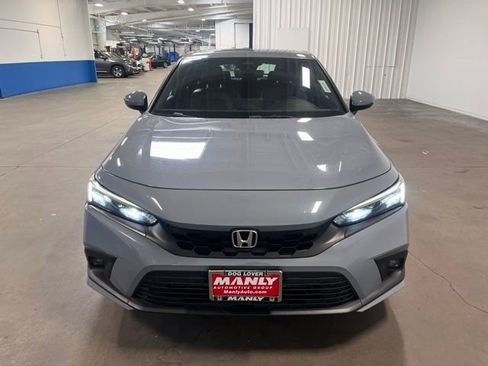 Used 2022 Honda Civic Sport Touring image 8