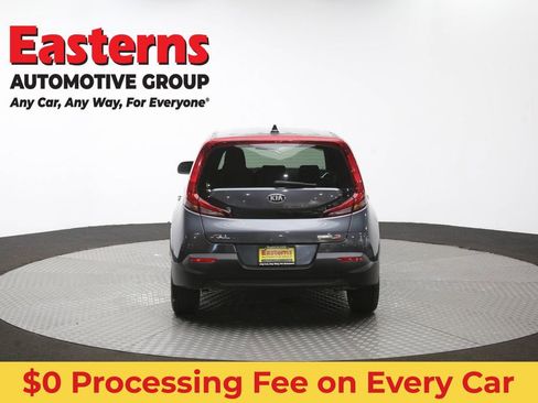 Used 2021 Kia Soul S FWD image 39