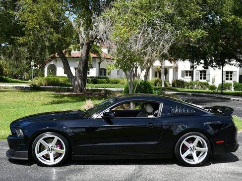 Used 2013 Ford Mustang GT Premium w/ GT Track Pkg RWD image 23