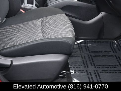 Used 2021 Nissan Rogue Sport SV AWD/4WD image 7