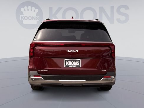 New 2026 Kia Carnival SX FWD image 5
