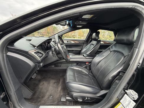 Used 2017 Lincoln MKZ Reserve w/ Climate Package image 10