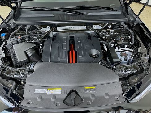 New 2026 Audi SQ5 Premium Plus AWD/4WD image 13