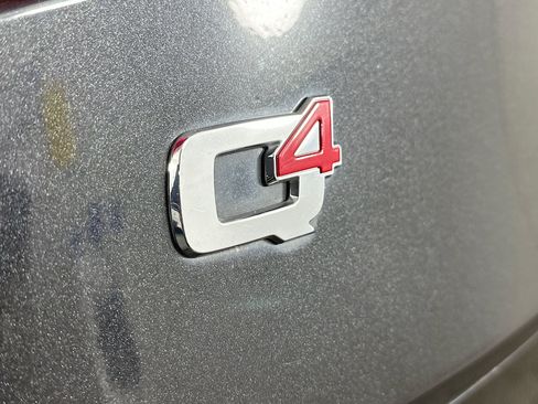 Used 2023 Alfa Romeo Stelvio Veloce AWD/4WD image 28