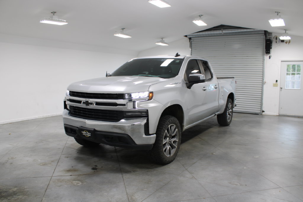 Used 2020 Chevrolet Silverado 1500 LT w/ Trailering Package AWD/4WD image 5