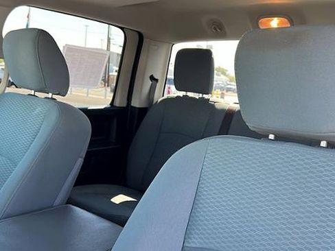 Used 2019 RAM 1500 Express image 16