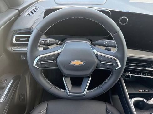 New 2026 Chevrolet Traverse LT w/ Driver Confidence Package image 16