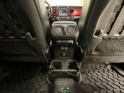 Used 2021 Jeep Wrangler Unlimited Rubicon AWD/4WD image 26