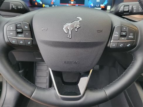 Used 2025 Ford Bronco Sport Outer Banks w/ Outer Banks Tech Package+ image 17