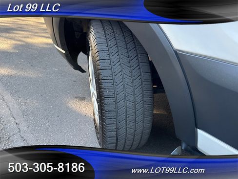 Used 2018 Ford Transit 150 XL image 67