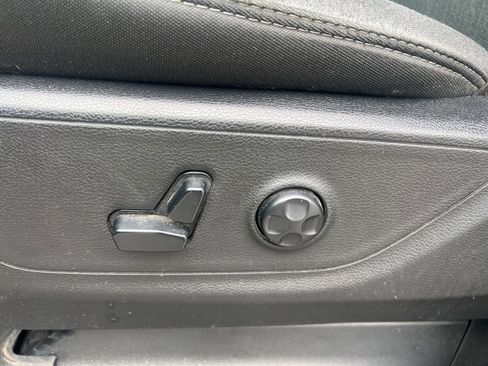 Used 2020 RAM 1500 Big Horn image 18