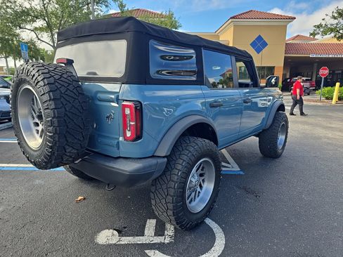 Used 2022 Ford Bronco Badlands AWD/4WD image 4