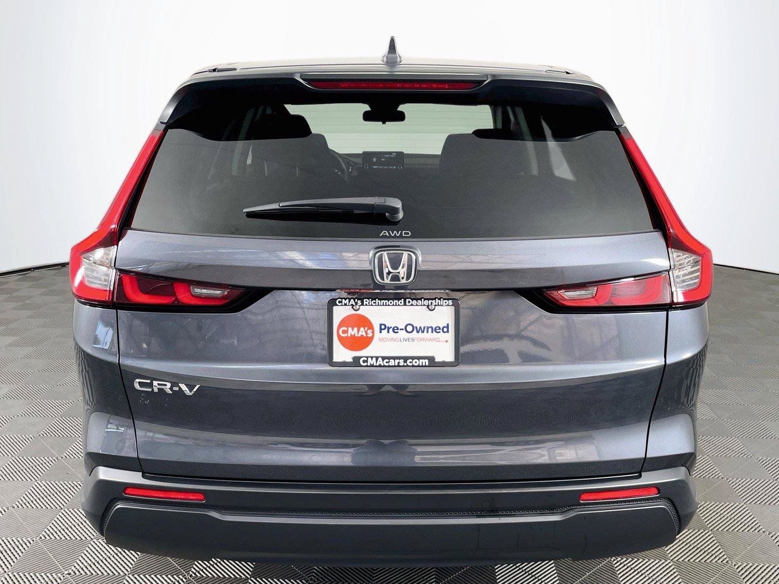 Used 2025 Honda CR-V LX image 9
