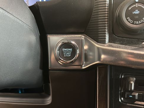 Used 2025 Ford F150 King Ranch AWD/4WD image 20