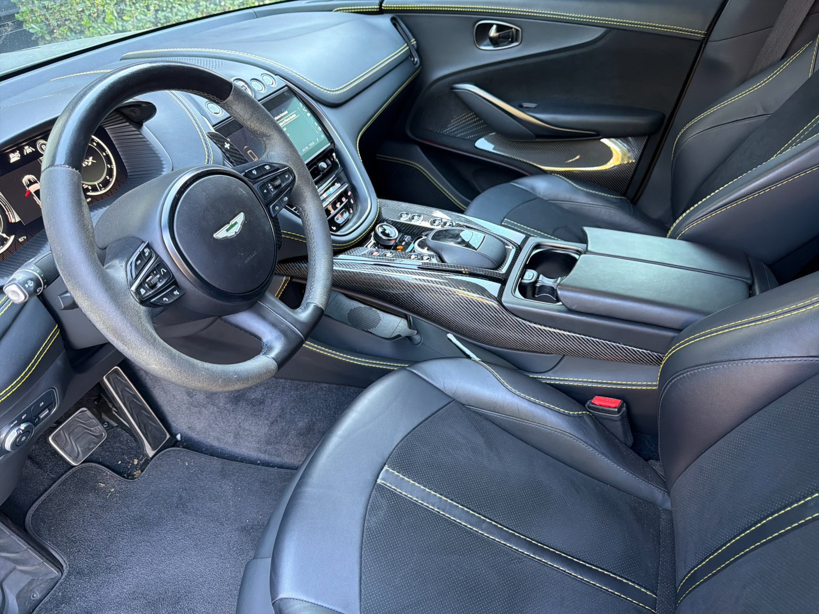 Used 2023 Aston Martin DBX 707 AWD/4WD image 9