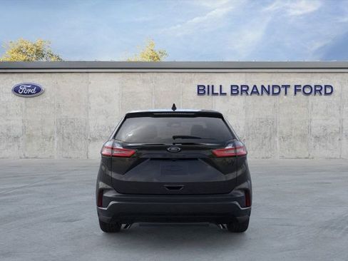 New 2024 Ford Edge SE w/ Black Appearance Package image 4