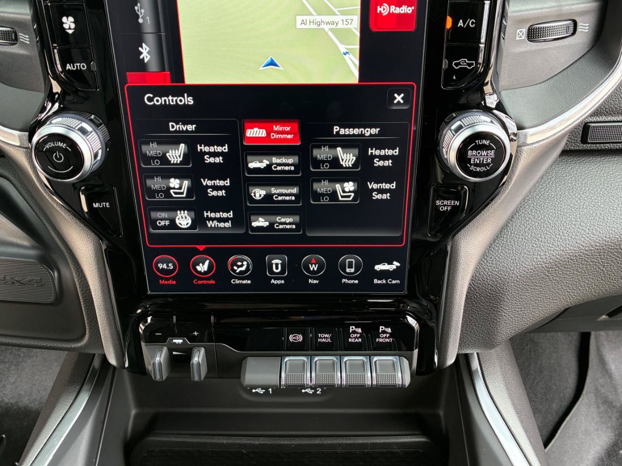Used 2020 RAM 2500 Laramie w/ Night Edition AWD/4WD image 23