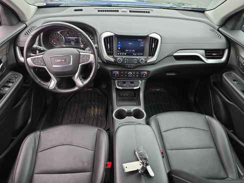 Used 2022 GMC Terrain SLT image 11