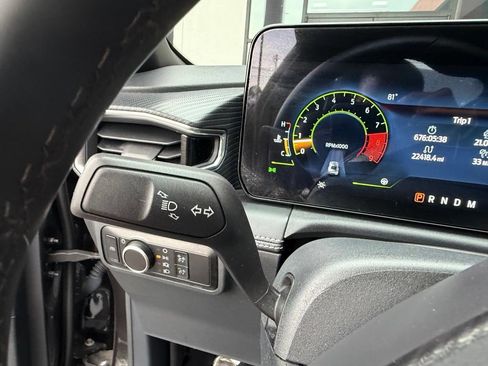 Used 2024 Ford Mustang GT Premium RWD image 21