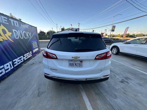 Used 2018 Chevrolet Equinox LT FWD image 6
