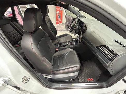 Used 2021 Volkswagen Jetta GLI Autobahn FWD image 34
