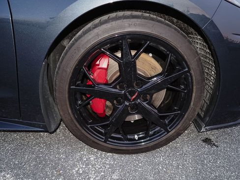 Certified 2021 Chevrolet Corvette Stingray Preferred Cpe w/ Z51 Performance Package image 40