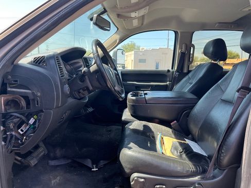 Used 2014 Chevrolet Silverado 3500 LT w/ Interior Plus Package AWD/4WD image 11
