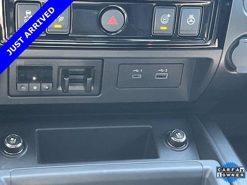 Used 2024 Nissan Titan PRO-4X w/ Pro-4x Convenience Package AWD/4WD image 35