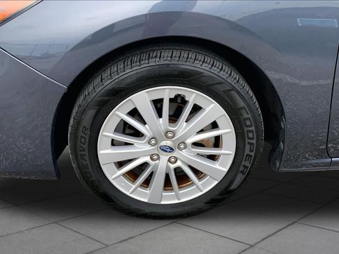 Used 2017 Subaru Impreza 2.0i Premium AWD/4WD image 10