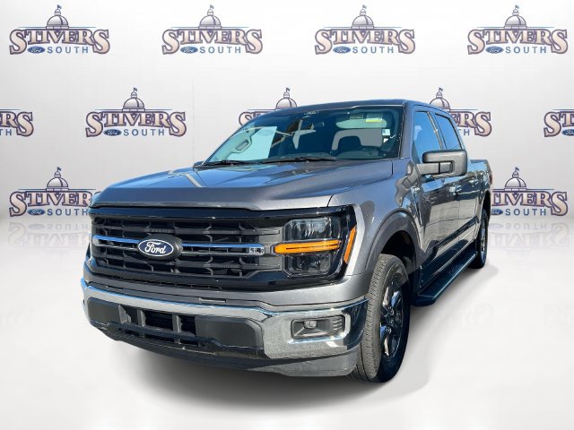 Used 2025 Ford F150 XLT w/ Equipment Group 301A Standard RWD image 3