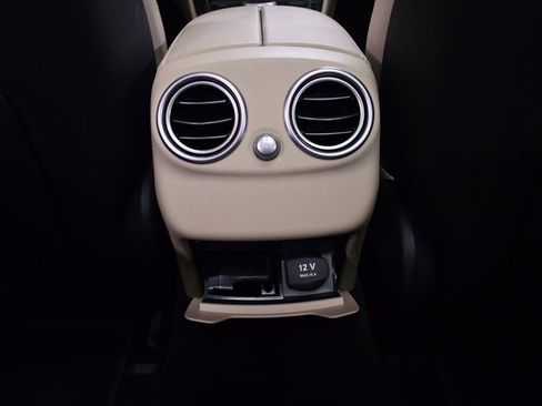 Used 2018 Mercedes-Benz C 300 C 300 image 35