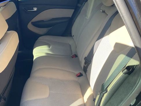 Used 2016 Dodge Dart SXT image 20