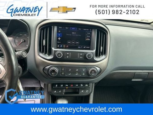 Used 2022 Chevrolet Colorado Z71 w/ Safety Package AWD/4WD image 18