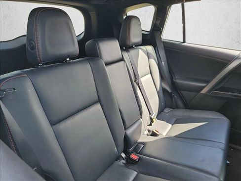Used 2016 Toyota RAV4 SE w/ Advanced Technology Package image 13