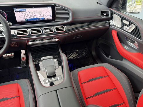 New 2026 Mercedes-Benz GLE 53 AMG 4MATIC Coupe image 30
