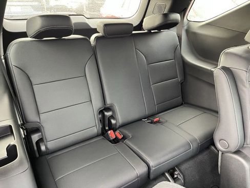 New 2026 Chevrolet Traverse LT w/ Midnight/Sport Edition image 11