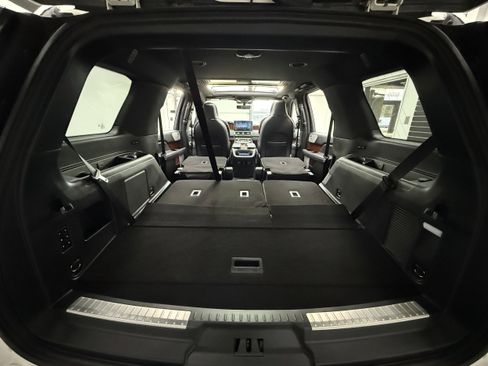 Used 2022 Lincoln Navigator Reserve w/ Equipment Group 201A image 32