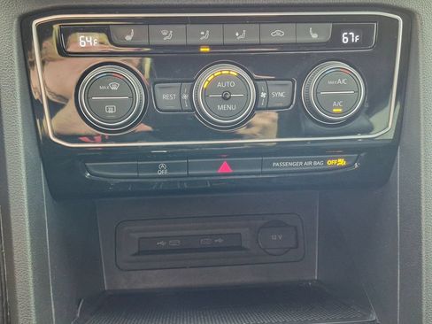 Used 2022 Volkswagen Atlas SE AWD/4WD image 22