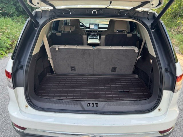 Used 2020 Lincoln Aviator Reserve w/ Equipment Group 202A AWD/4WD image 15