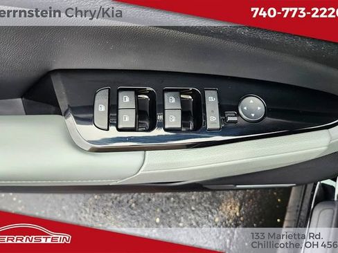 Used 2023 Kia Sportage X-Line w/ X-Line Premium Package AWD/4WD image 14