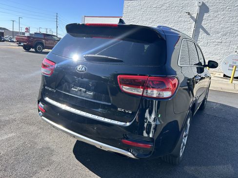 Used 2016 Kia Sorento SX AWD/4WD image 5