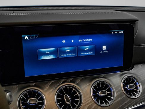 Used 2024 Mercedes-Benz AMG GT 43 image 94