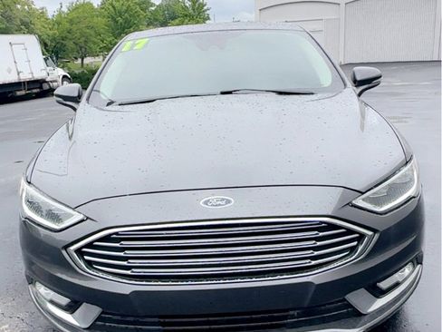 Used 2017 Ford Fusion Energi SE FWD image 3