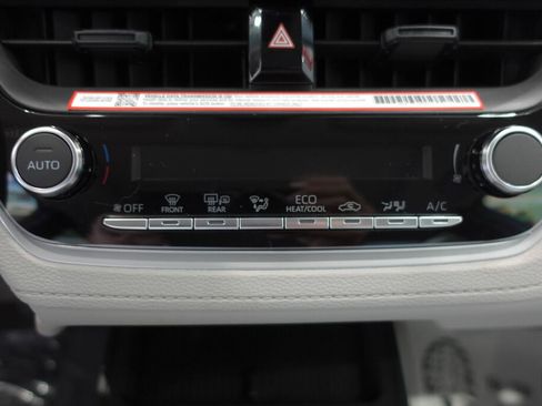 New 2026 Toyota Corolla Cross LE AWD/4WD image 23